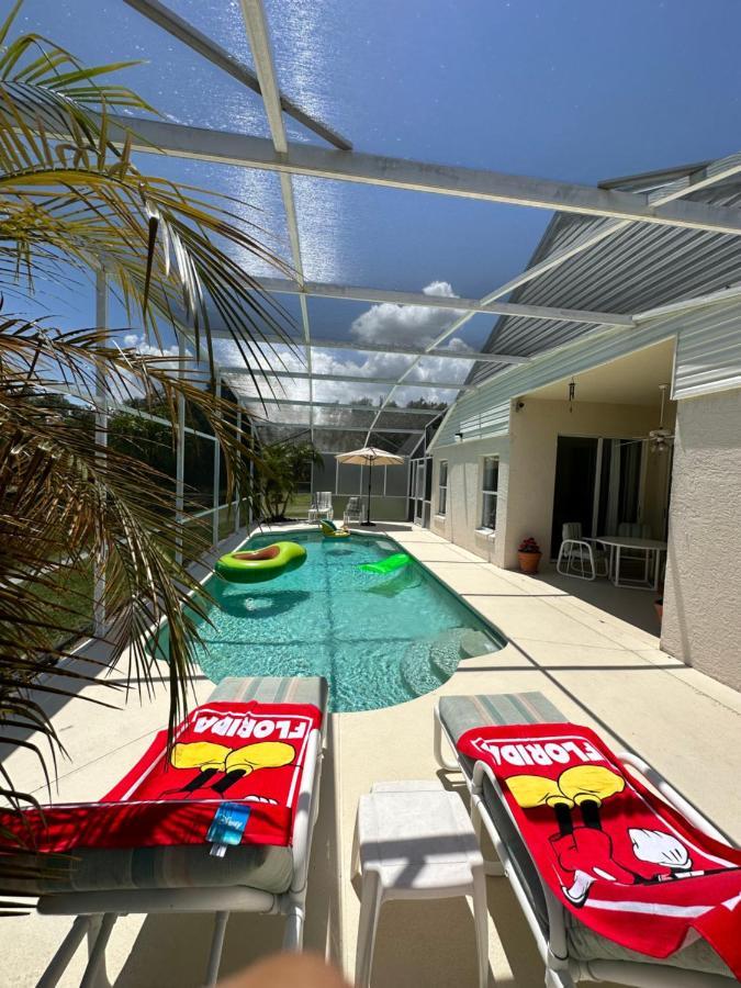 Private Pool With A Beautiful View Overlooking The Lake! Near Disney - Universal Киссимми Экстерьер фото