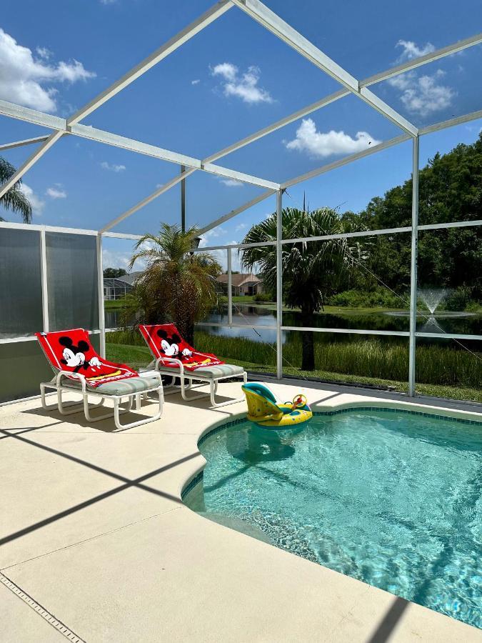 Private Pool With A Beautiful View Overlooking The Lake! Near Disney - Universal Киссимми Экстерьер фото